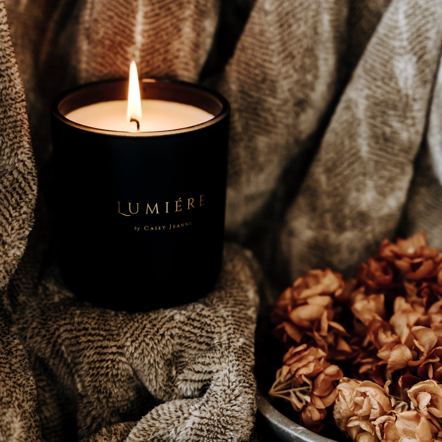 Lumiere by Casey Jeanne Anthracite & Ember Candle