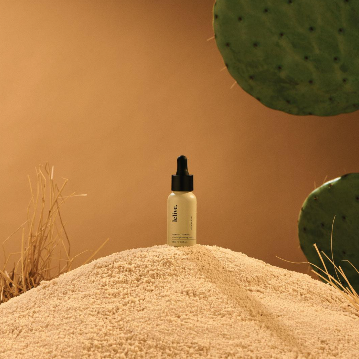 lelive | all glow'd up | vitamin c, turmeric + hyaluronic acid brightening serum | 40ml.